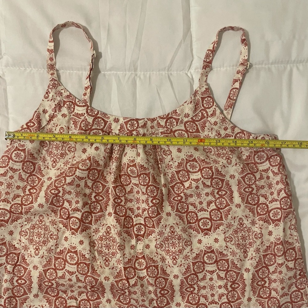 Linen Top - Picture 5 of 6
